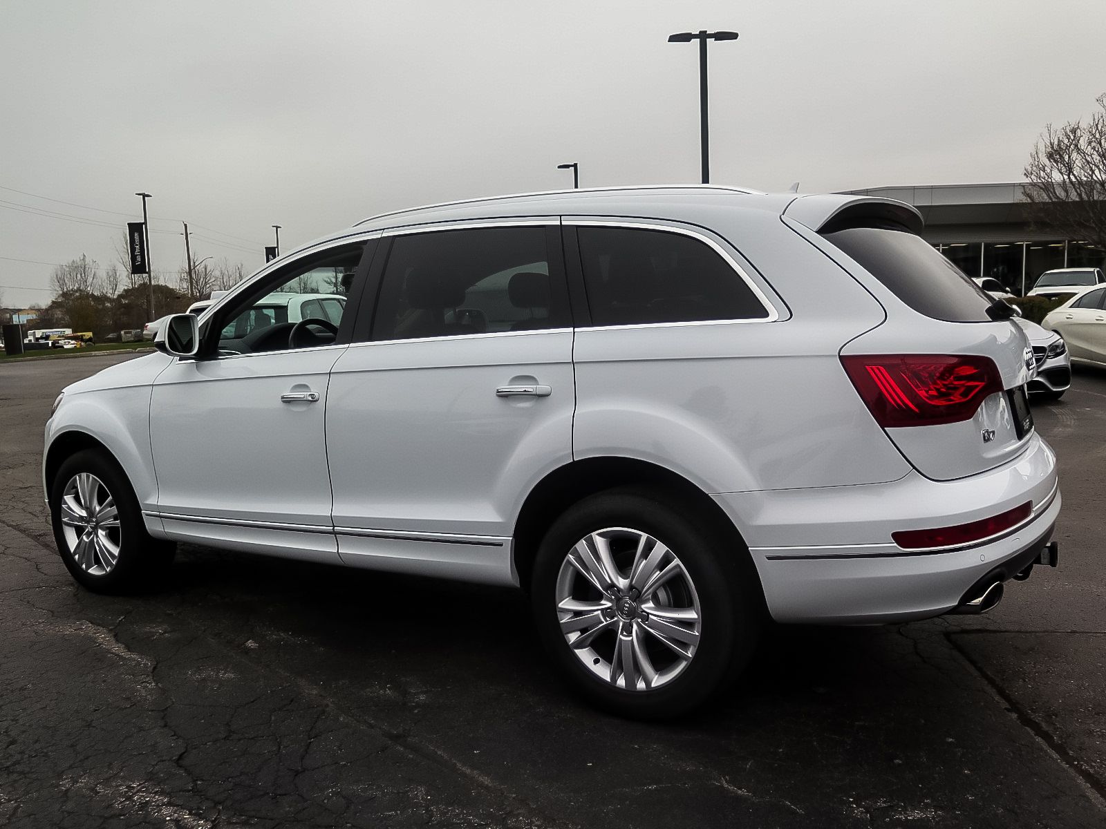 Pre-Owned 2015 Audi Q7 3.0 TDI Progressiv quattro 8sp Tiptronic SUV in ...