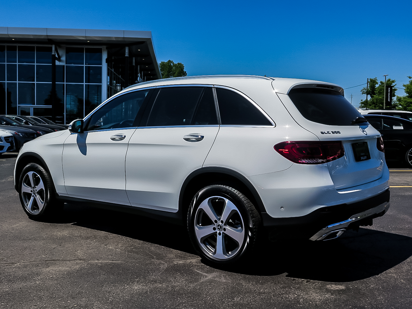 New 2020 Mercedes Benz Glc300 4matic Suv Suv In Kitchener 39482