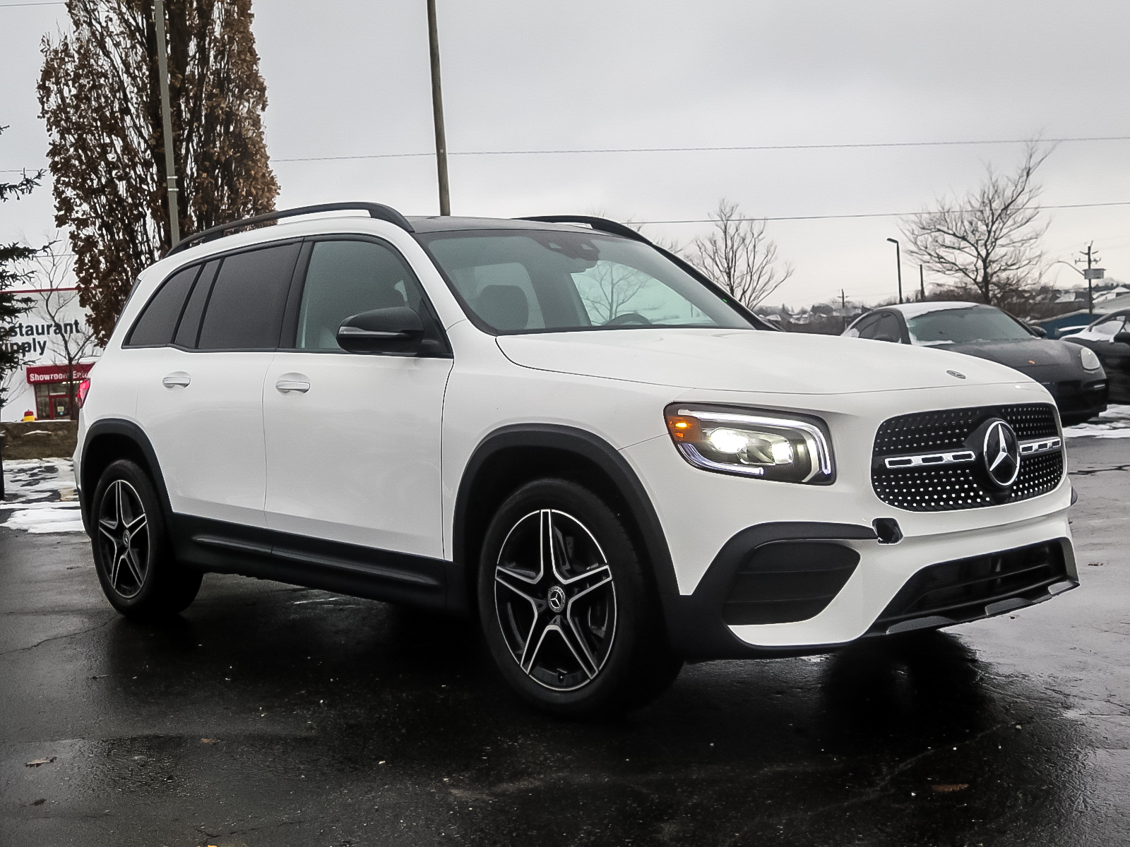 New 2020 Mercedes-Benz GLB250 4MATIC SUV SUV in Kitchener #39617D