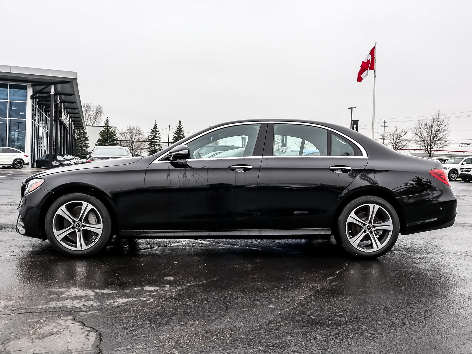 Certified Pre-Owned 2019 Mercedes-Benz E300 4MATIC Sedan 4 ...